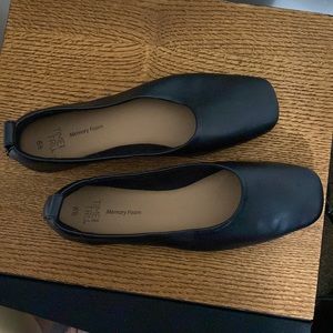 Black flats